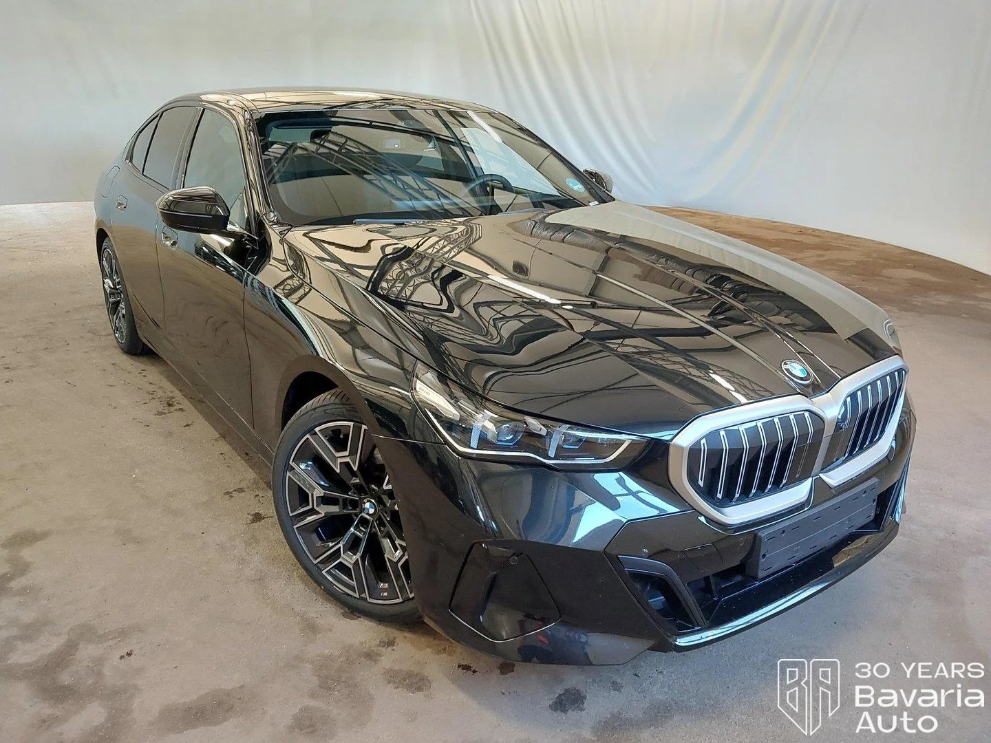 BMW 520 i Steptronic, снимка 4 - Автомобили и джипове - 56506255