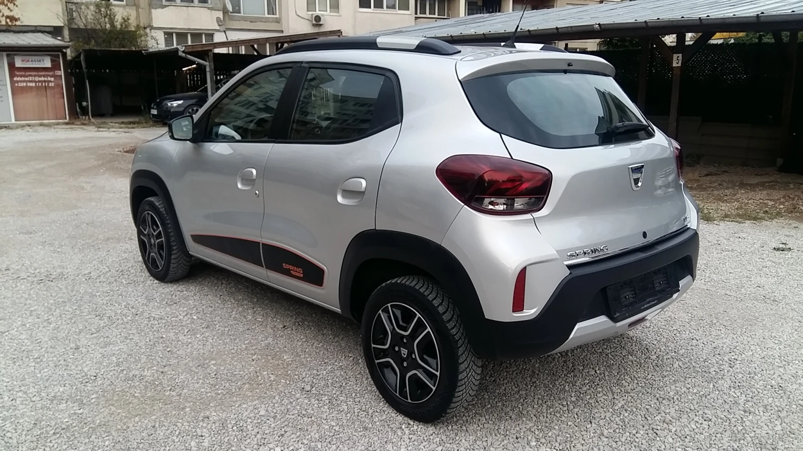 Dacia Spring CCS-Comfort Plus!, снимка 7 - Автомобили и джипове - 56523543