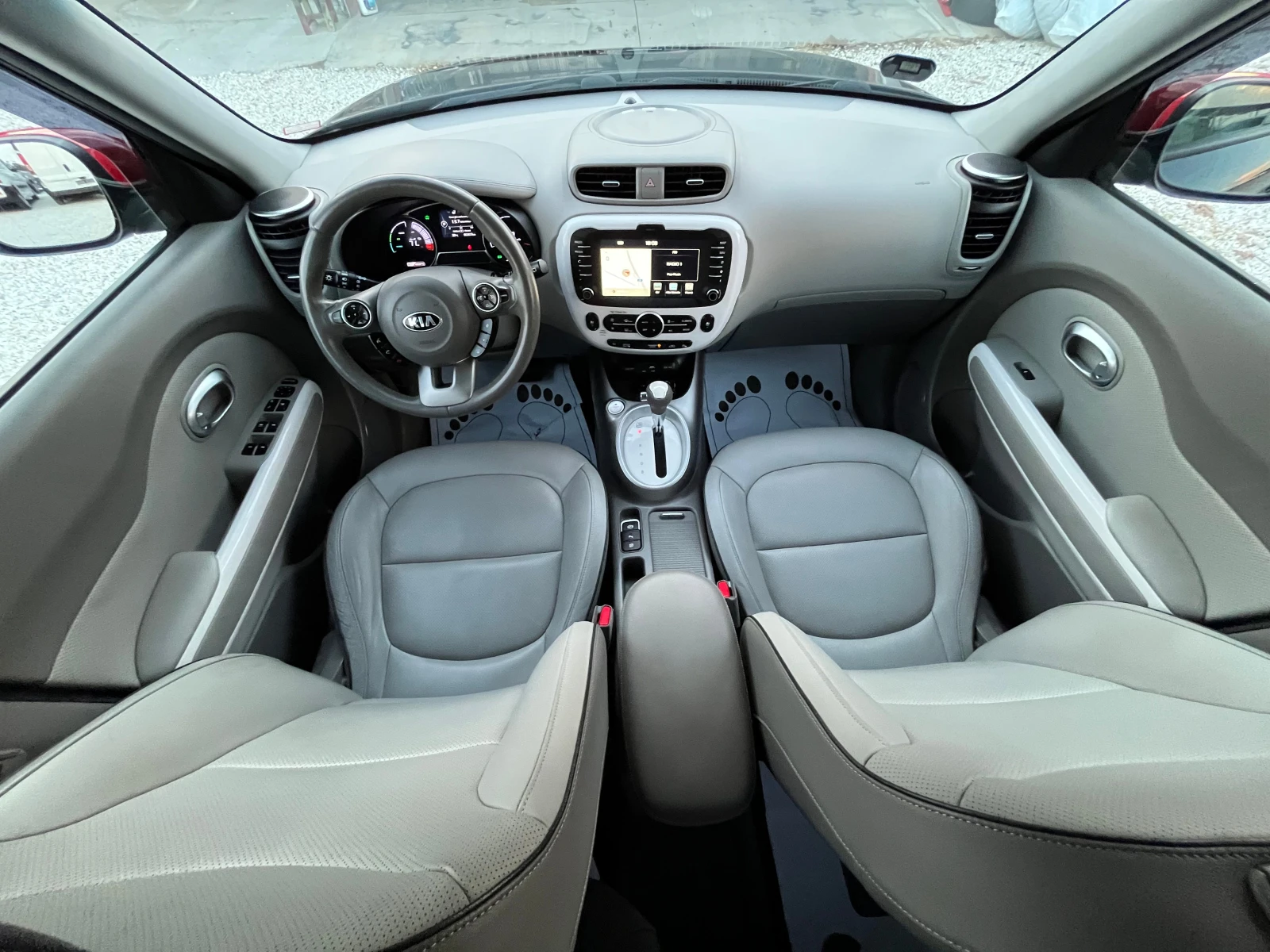 Kia Soul ECO ELECTRIC , снимка 9 - Автомобили и джипове - 56653841