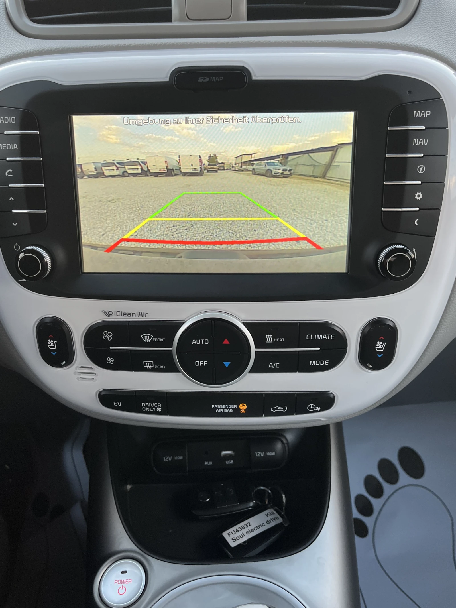 Kia Soul ECO ELECTRIC , снимка 15 - Автомобили и джипове - 56653841