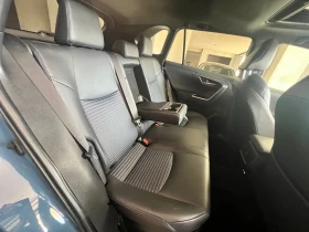 Toyota Rav4 2.5* Хибрид 4x4* 360 КАМЕРИ* НАЛИЧНА, снимка 8