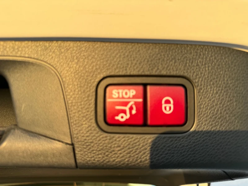 Mercedes-Benz EQC Premium, снимка 11 - Автомобили и джипове - 50797019