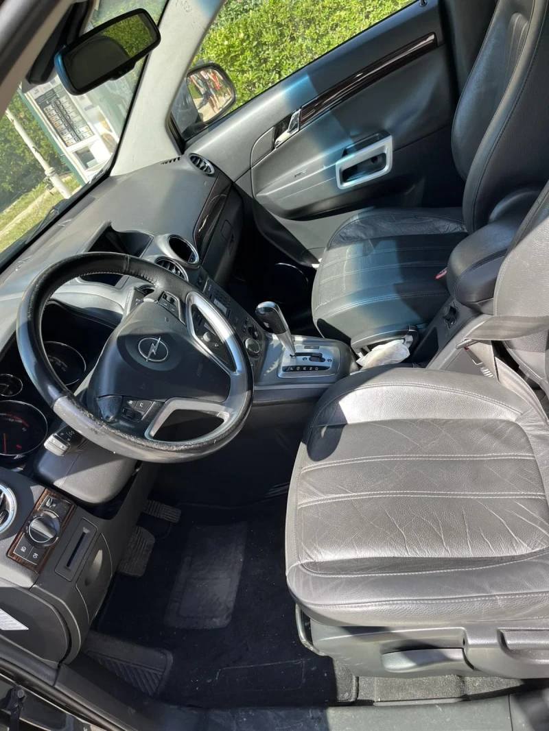 Opel Antara 2.0 DT, снимка 3 - Автомобили и джипове - 52664147