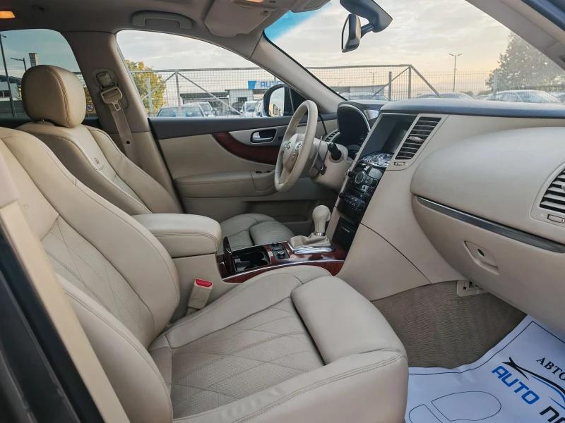 Infiniti Fx 30 3.0 ДИЗЕЛ 238 К.С. 4Х4! ВСИЧКИ ЕКСТРИ! УНИКАТ!, снимка 10 - Автомобили и джипове - 52283600