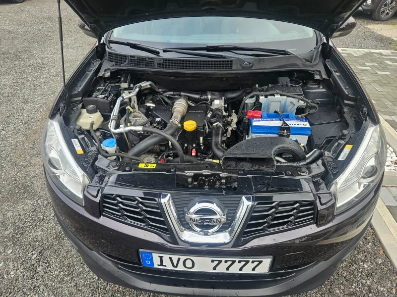 Nissan Qashqai 1.5TDCI, снимка 17 - Автомобили и джипове - 52659358