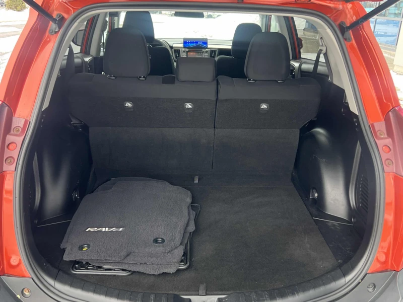 Toyota Rav4 CARFAX* АВТОФИНАНСИРАНЕ* БЕЗ ПЪРВОНАЧАЛНА ВНОСКА* , снимка 12 - Автомобили и джипове - 52980523