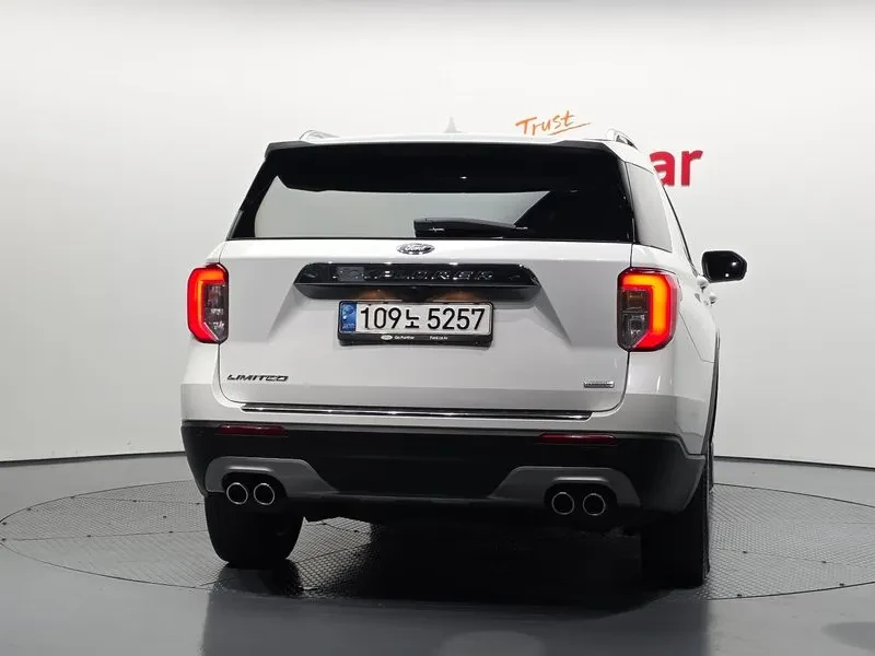 Ford Explorer 3.0 - САМО 30% АВАНС, снимка 4 - Автомобили и джипове - 56292863