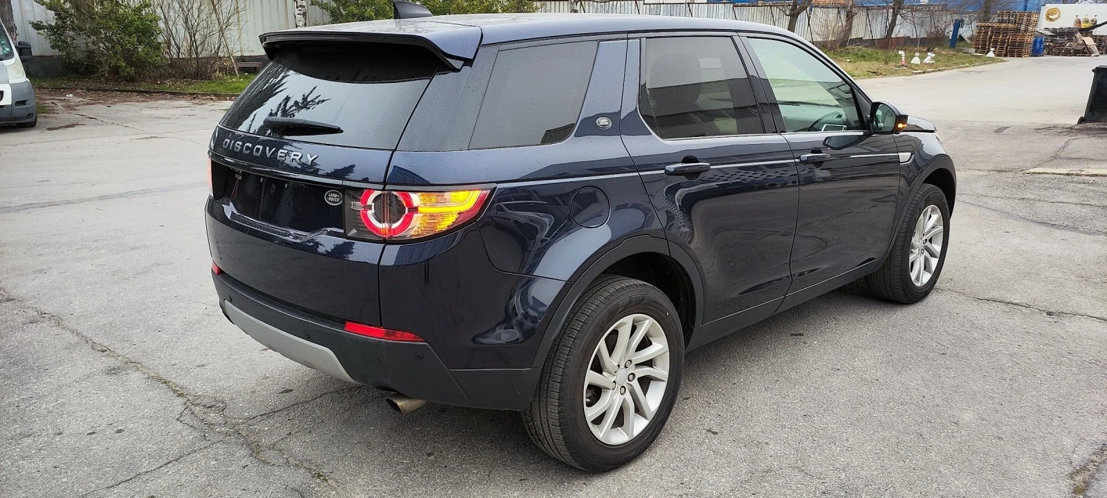 Land Rover Discovery Sport HSE 2.0i 240hp benzin  | Mobile.bg   12