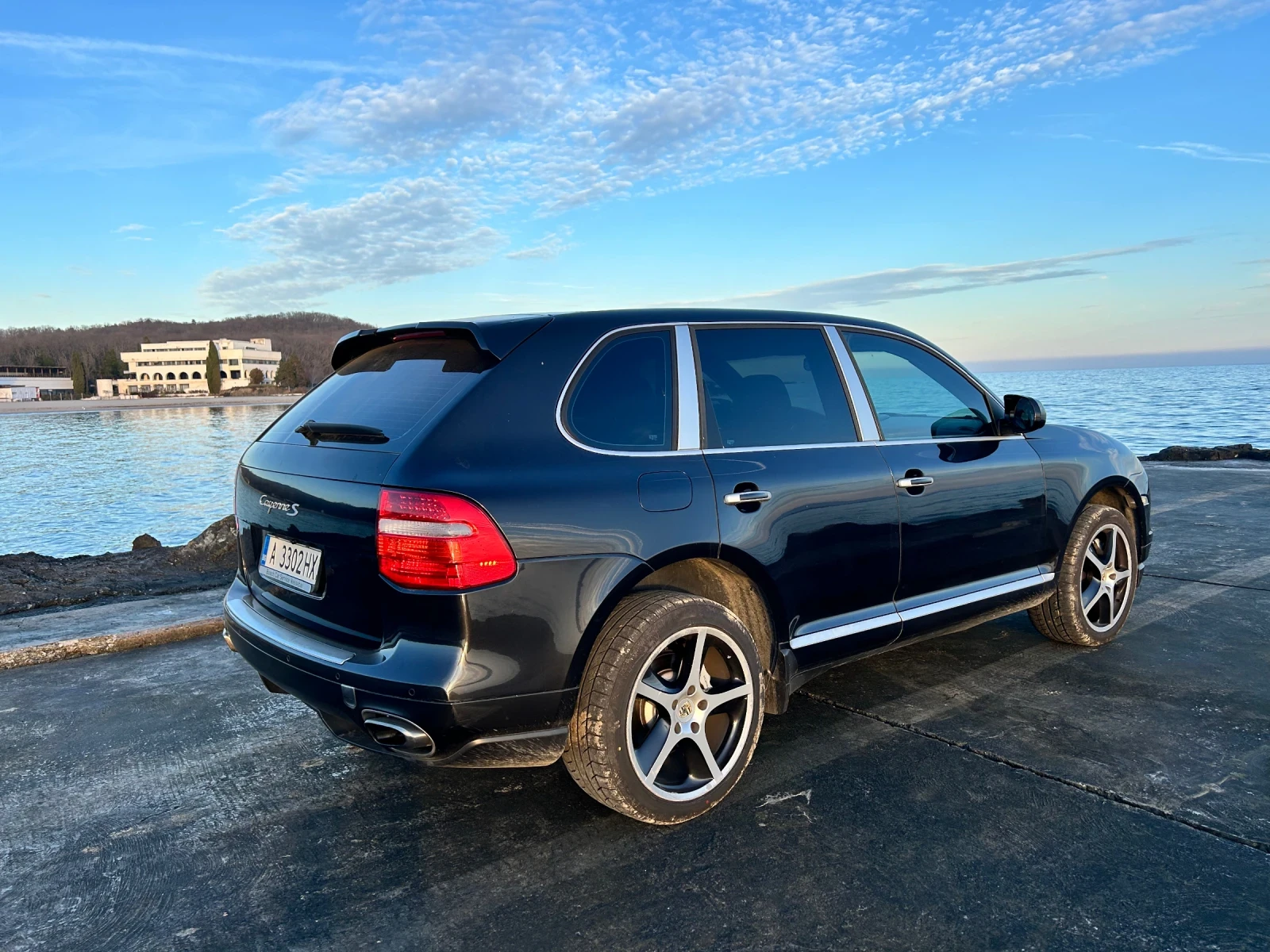 Porsche Cayenne S 4.8 V8 385кс  - изображение 4