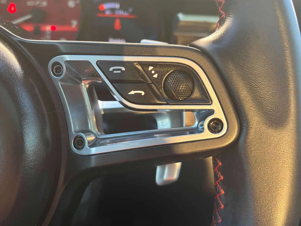 Porsche Macan * GTS * CARFAX * ОБДУХВАНЕ * LED MATRIX, снимка 10 - Автомобили и джипове - 53973027