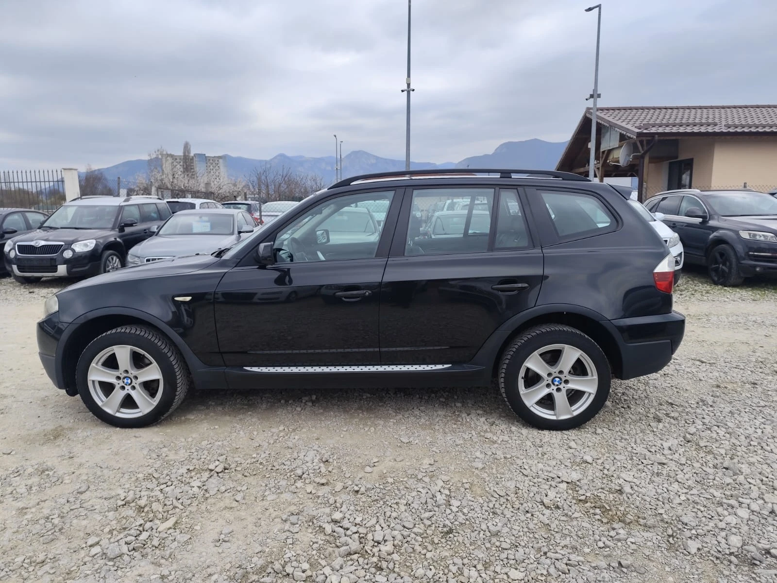 BMW X3 2.0 дизел Италия, снимка 9 - Автомобили и джипове - 54089427