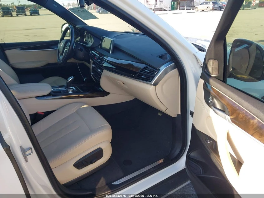 BMW X5 3.0l Sdrive35I, снимка 5 - Автомобили и джипове - 54097935