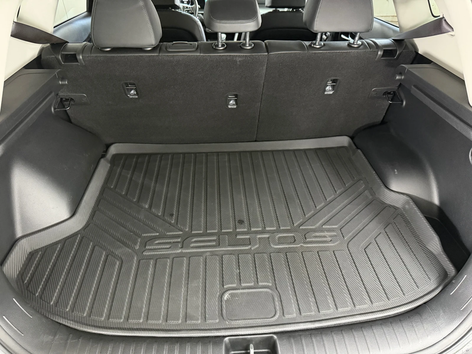 Kia Seltos EX IVT AWD 2025, снимка 17 - Автомобили и джипове - 54149329