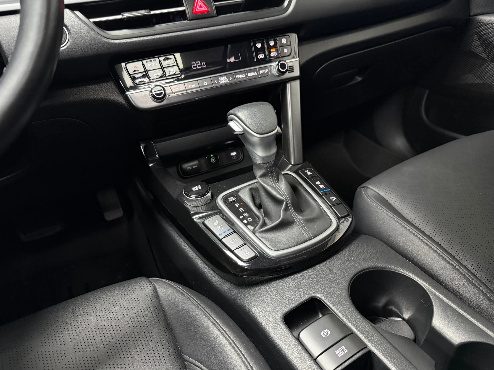 Kia Seltos EX IVT AWD 2025, снимка 11 - Автомобили и джипове - 54149329