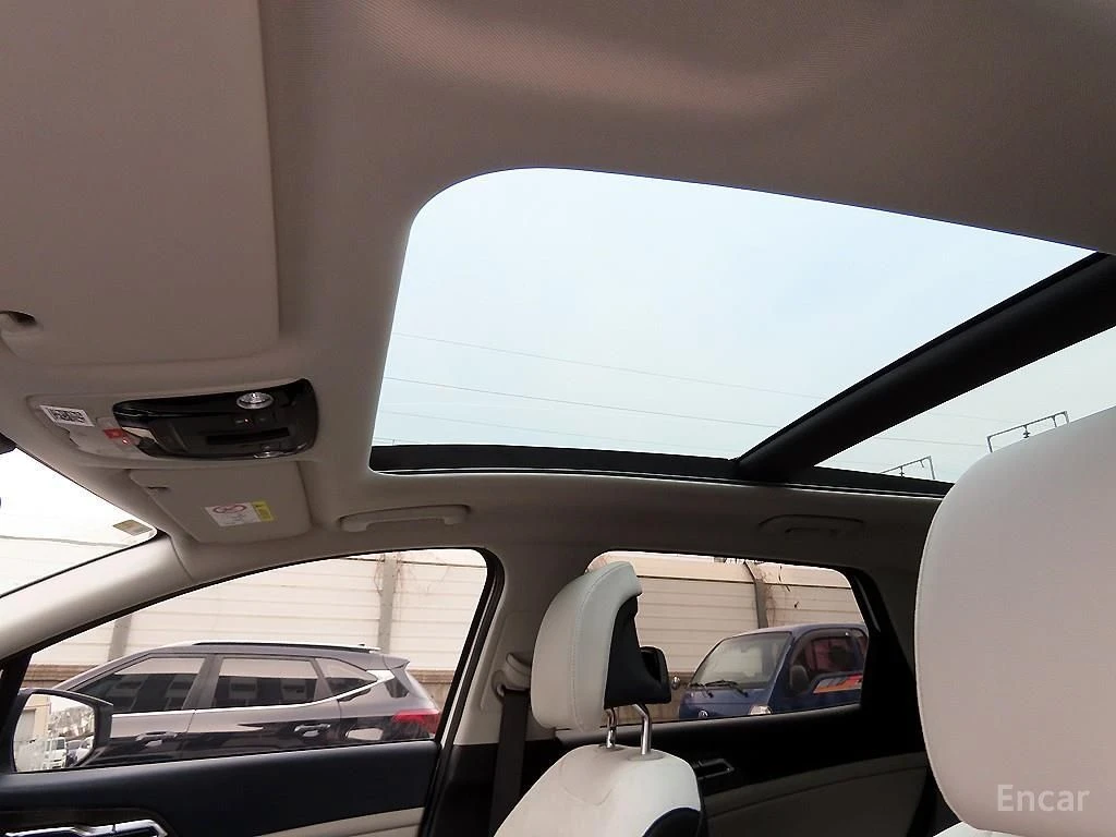 Kia Sportage ���������* DIGITAL* 360 CAM* 4 ��������* �������� | Mobile.bg � ����������� 13