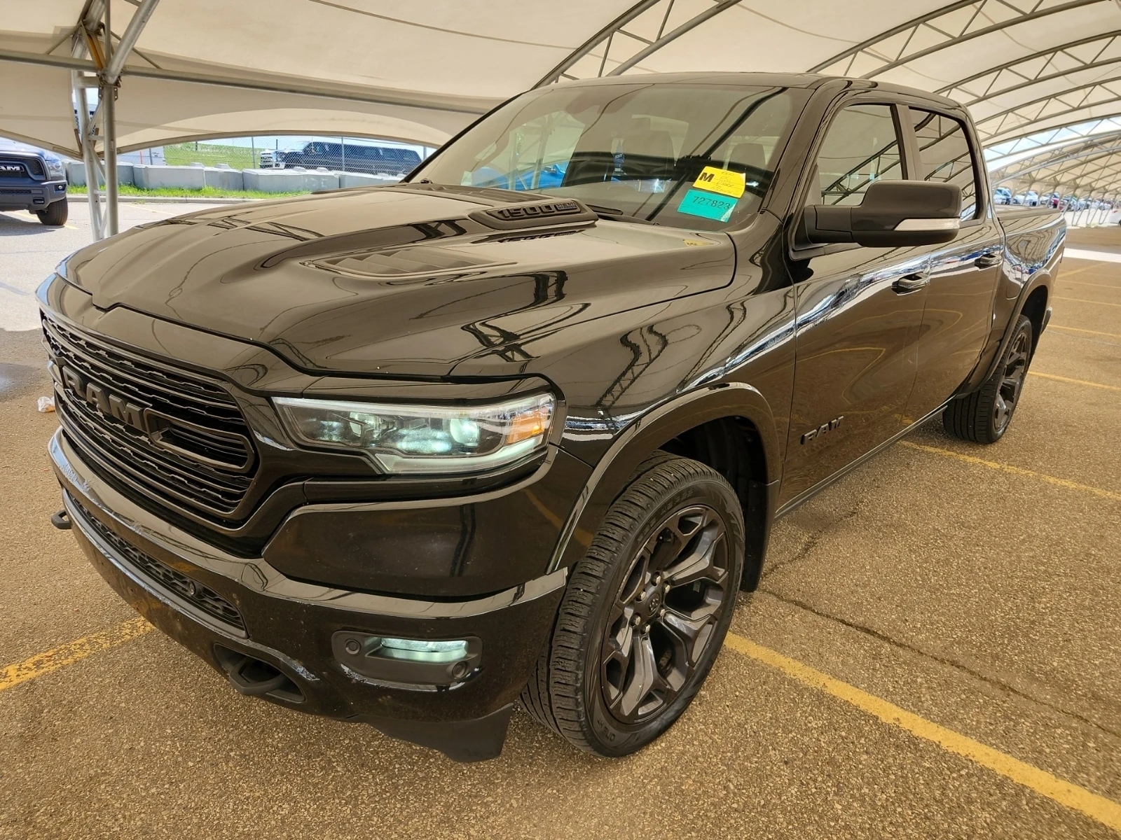 Dodge RAM 1500 Limited/AWD/5.7/H&K/Pano/Обдухване