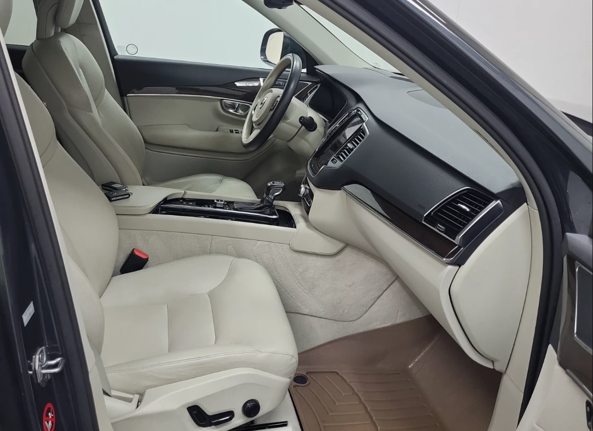 Volvo Xc90 T6* Momentum* AWD* Virtual* Камера* Подгрев, снимка 11 - Автомобили и джипове - 55227100