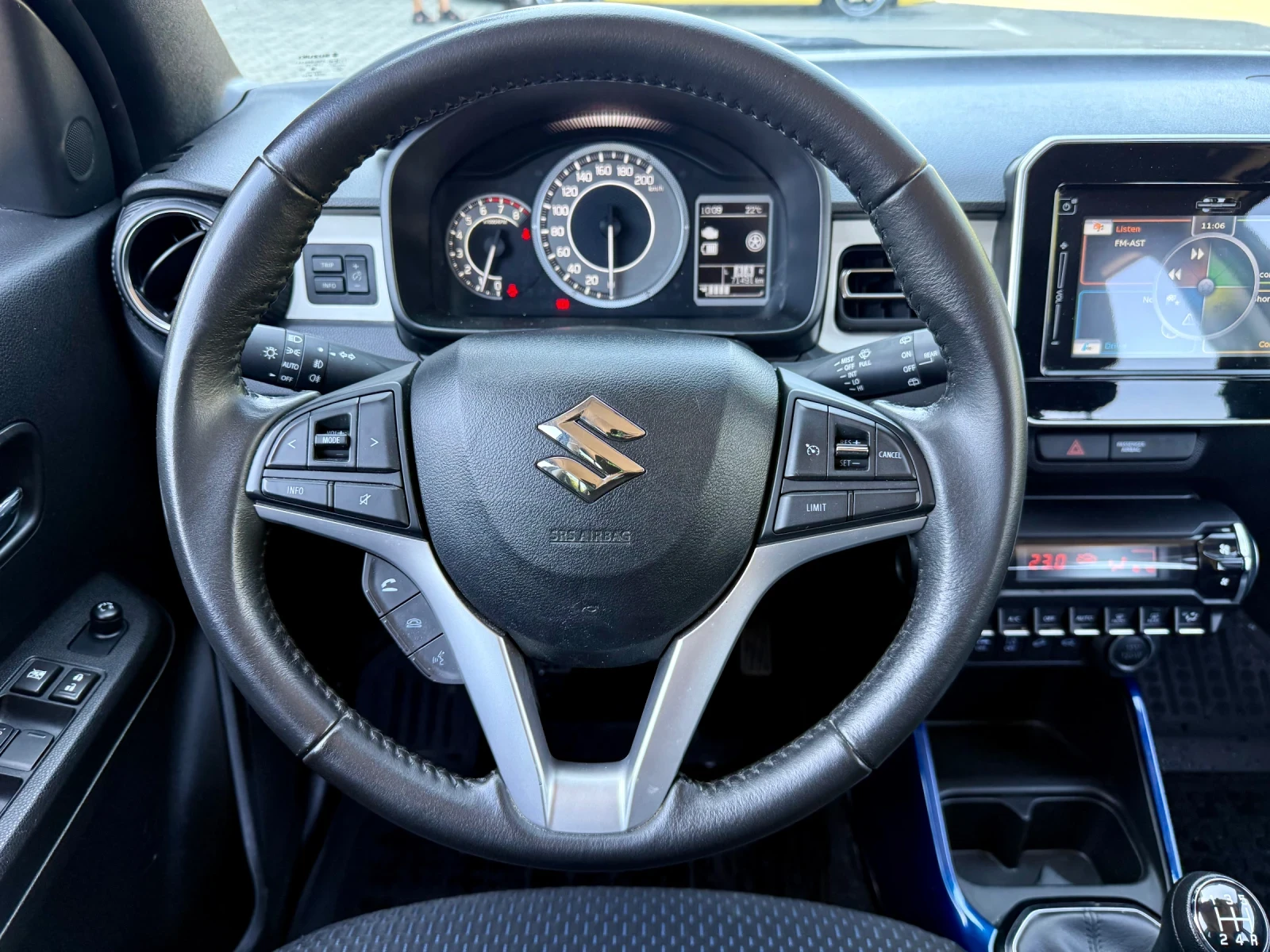 Suzuki Ignis 71450 KM KEY LESS , снимка 14 - Автомобили и джипове - 55470929