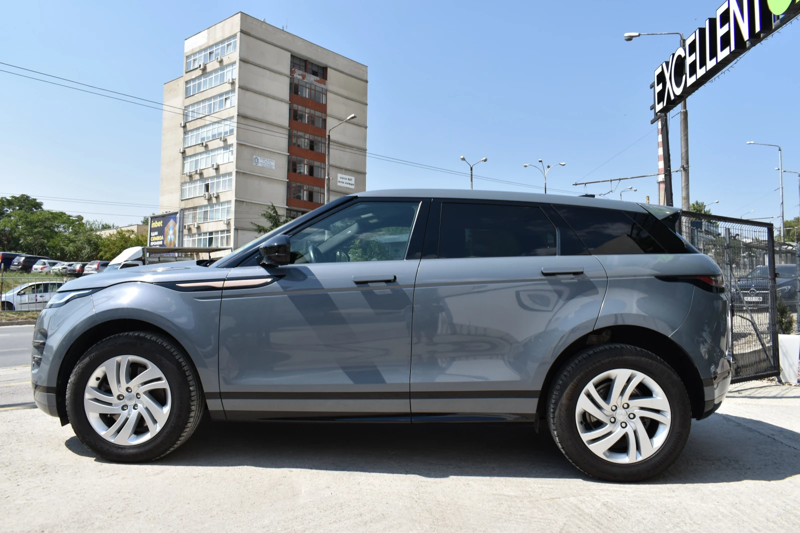Land Rover Range Rover Evoque HYBRID* NARDO_GREY* 125000KM !!!!, снимка 3 - Автомобили и джипове - 55626799