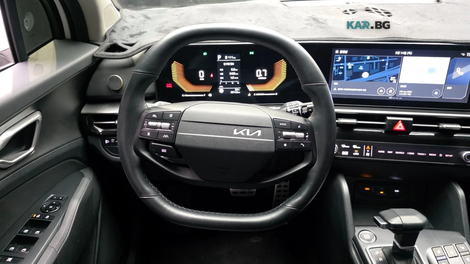 Kia Sportage PRESTIGE* 2.0* LPG* ПОДГРЕВ* ОБДУХ* ДИСТРОНИК* КАМ, снимка 6 - Автомобили и джипове - 56081413