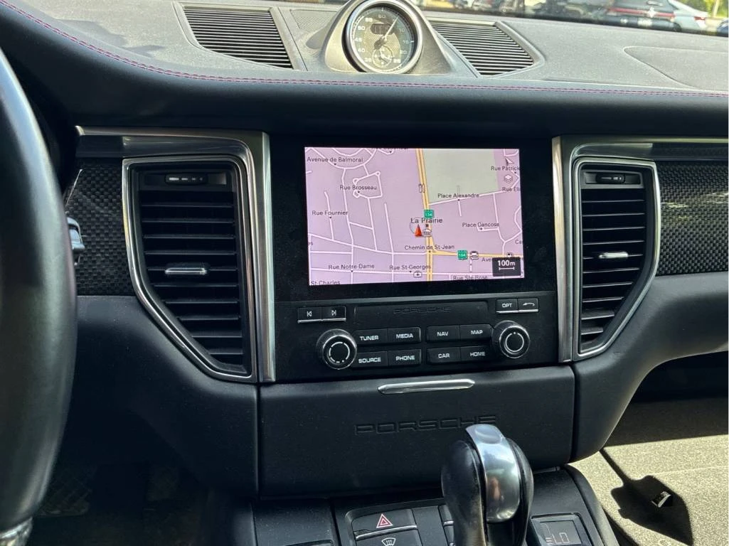 Porsche Macan GTS * CARFAX* ОПЦИЯ ЗА ФИНАНСИРАНЕ* , снимка 9 - Автомобили и джипове - 56105084