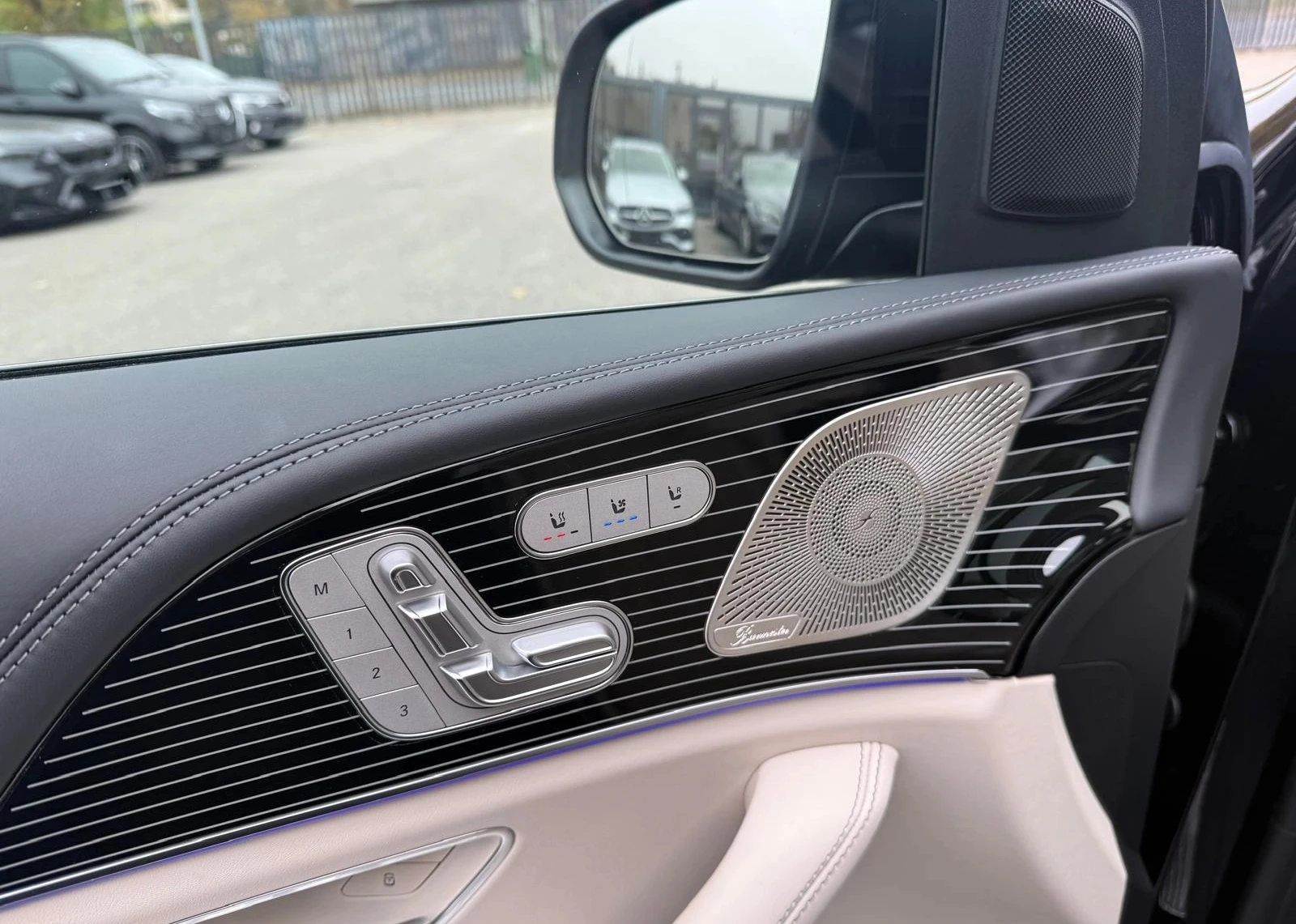Mercedes-Benz GLE 53 4MATIC + AMG , снимка 5 - Автомобили и джипове - 56654095