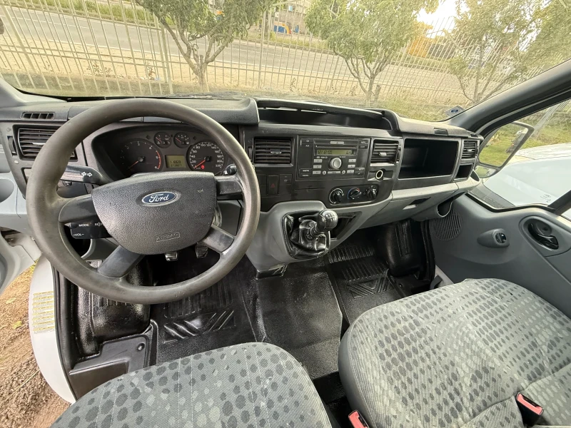 Ford Transit Товаропътнически, снимка 9 - Бусове и автобуси - 50402292