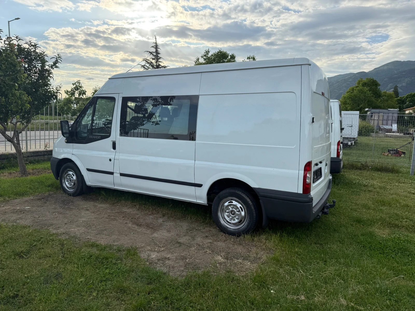 Ford Transit Товаропътнически - изображение 2