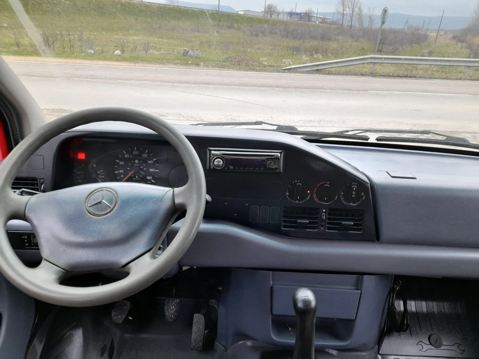 Mercedes-Benz 310, снимка 11 - Бусове и автобуси - 53943959