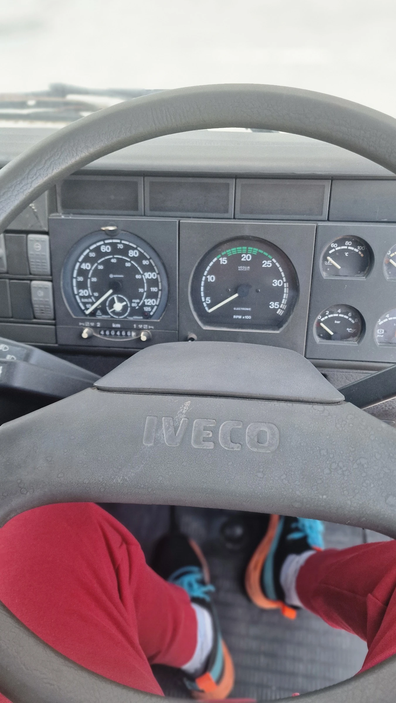 Iveco 75e15  - изображение 9