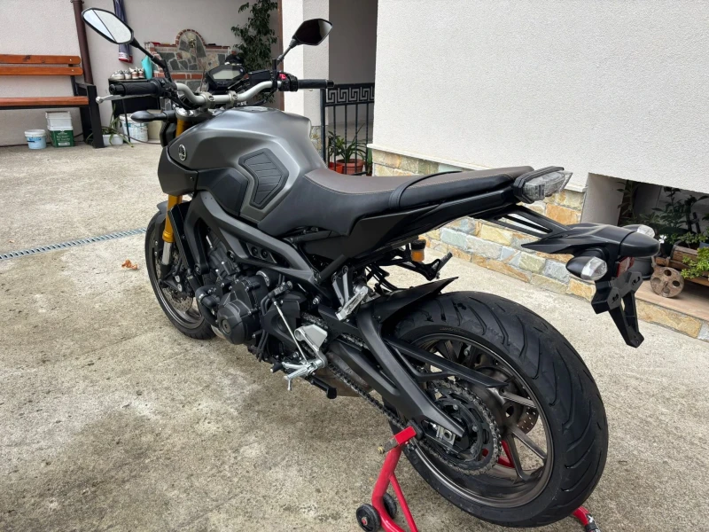 Yamaha Mt-09 900ie, ABS, TCS!, снимка 3 - Мотоциклети и мототехника - 49773210