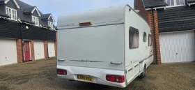 Каравана Swift, снимка 9