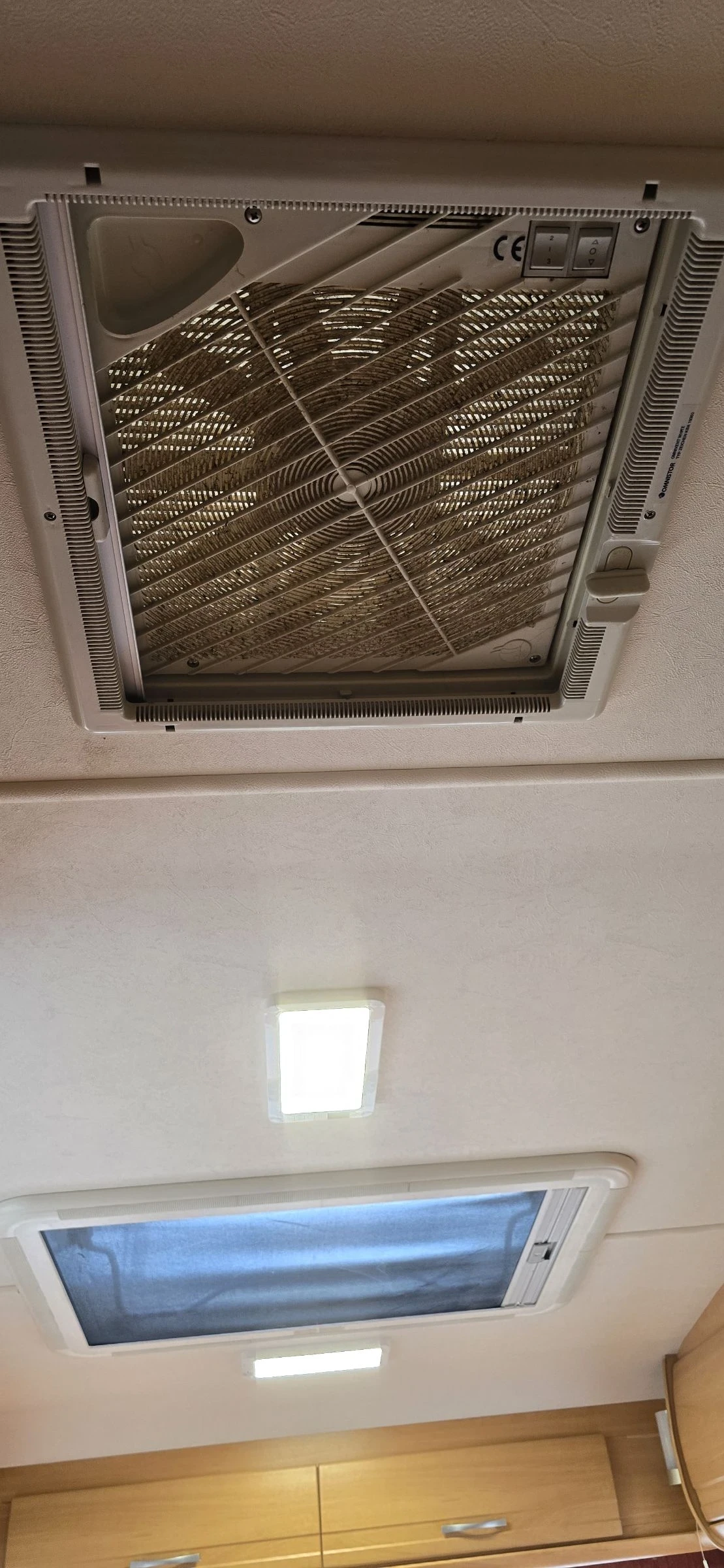 �������� Swift | Mobile.bg � ����������� 14