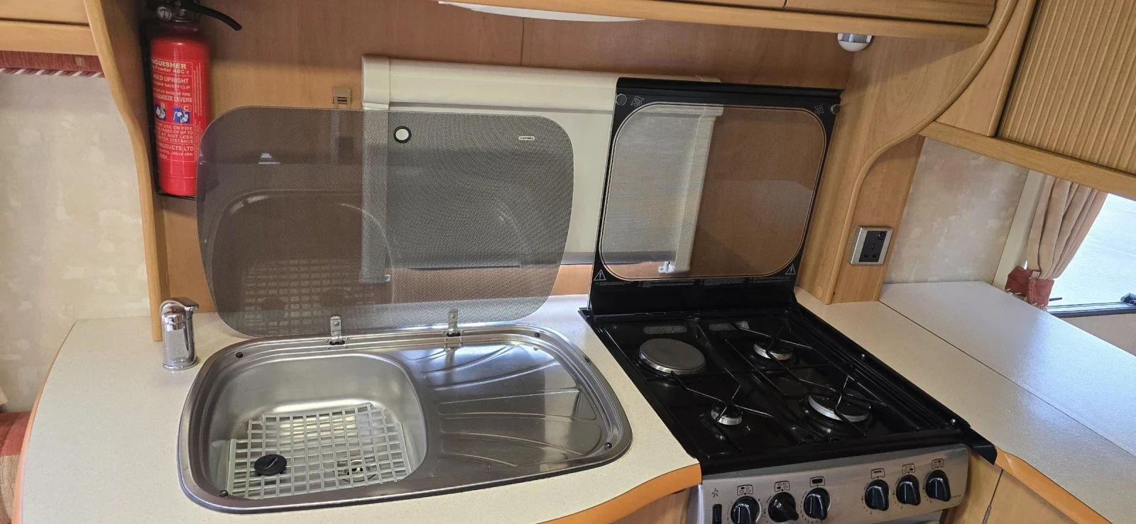 �������� Swift | Mobile.bg � ����������� 15