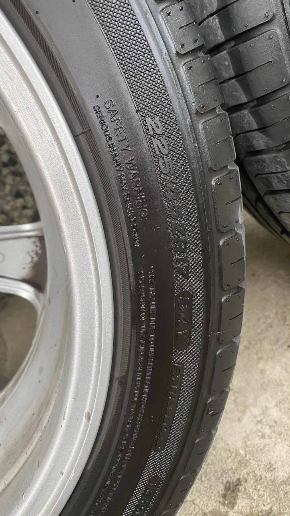 ���� � ������ 225/45R17 �� BMW 120 | Mobile.bg � ����������� 11