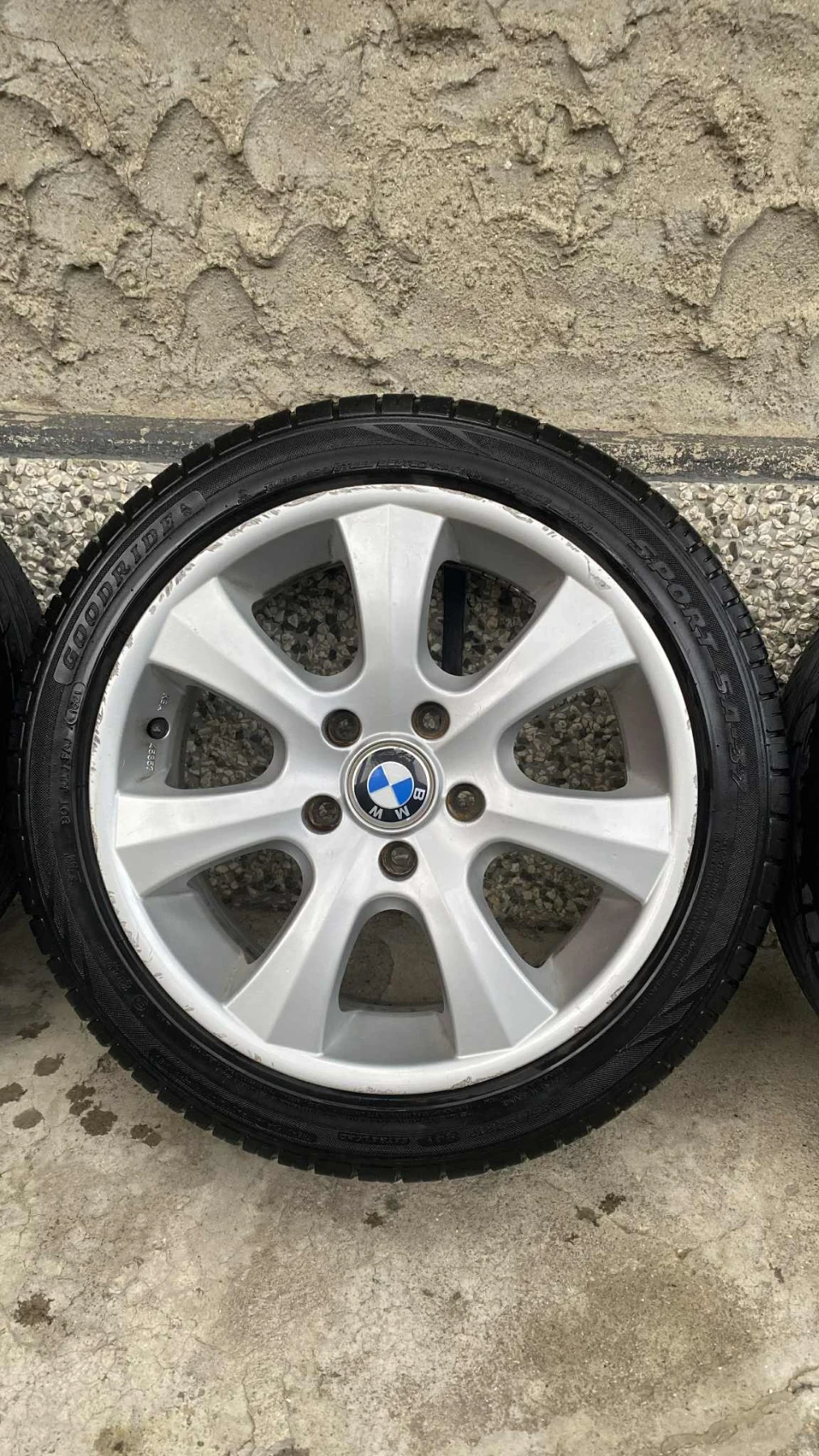���� � ������ 225/45R17 �� BMW 120 | Mobile.bg � ����������� 10