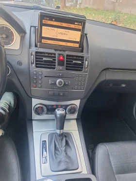 Mercedes-Benz C 220, снимка 11