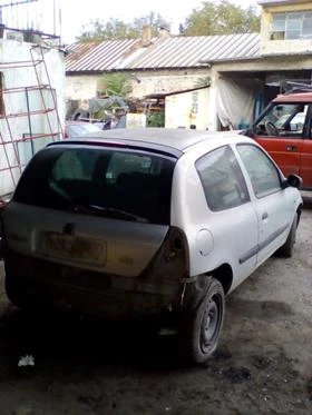 Renault Clio 1.4I | Mobile.bg    3