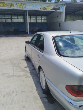 Обява за продажба на Mercedes-Benz E 320 ~5 000 лв. - изображение 1