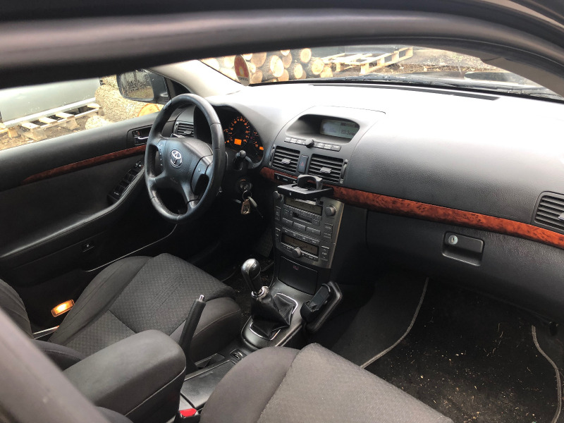 Toyota Avensis 2.0 D-4D 116к.с НА ЧАСТИ, снимка 7 - Автомобили и джипове - 41260149