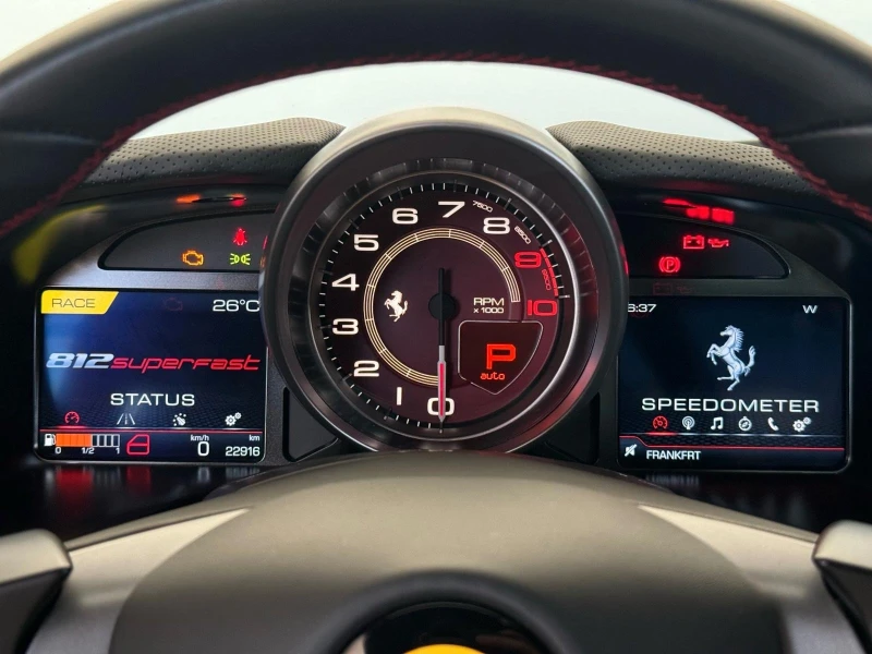 Ferrari 812 Superfast /LIFT/CARBON/CAMERA/CERAMIC/JBL/, снимка 13 - Автомобили и джипове - 52235722