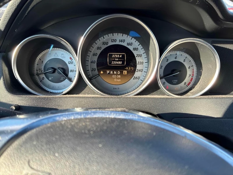 Mercedes-Benz C 250 * CARFAX * ЦЕНА ДО БГ, снимка 7 - Автомобили и джипове - 53383888