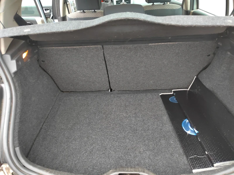 Renault Megane 1.4, снимка 8 - Автомобили и джипове - 53477330