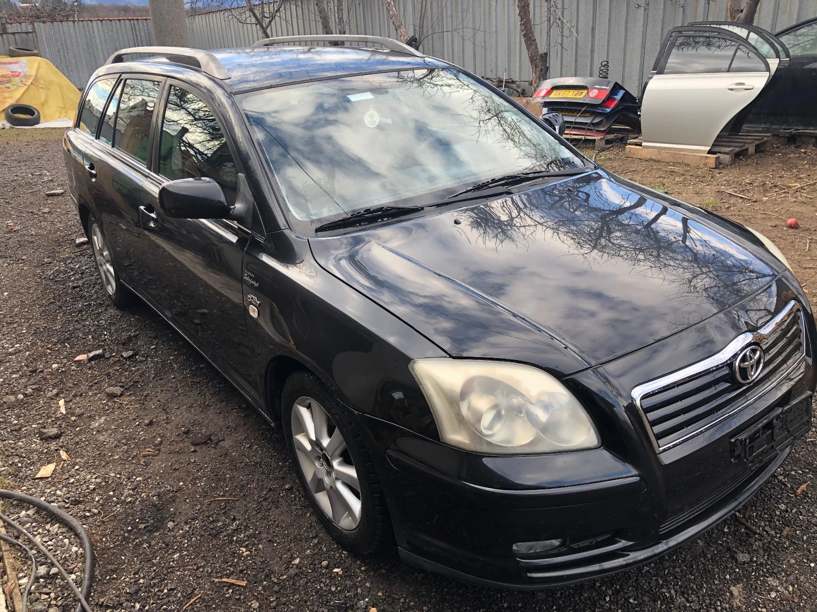 Toyota Avensis 2.0 D-4D 116к.с НА ЧАСТИ - изображение 2