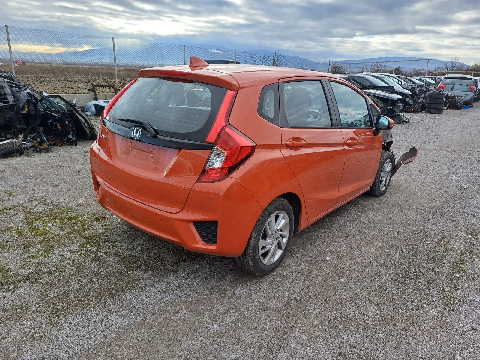 Honda Jazz 1.3i на части - изображение 4