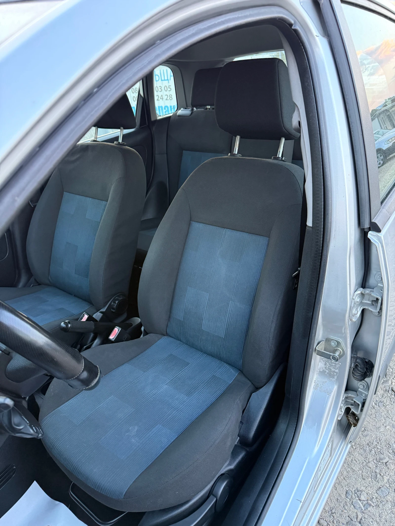 Ford Fiesta 1.4 TDCI - изображение 8