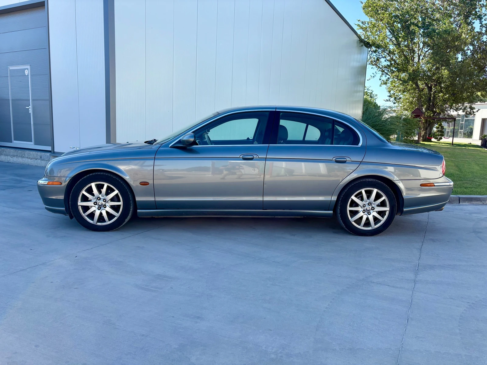 Jaguar S-type 2.5 L V6 - изображение 2