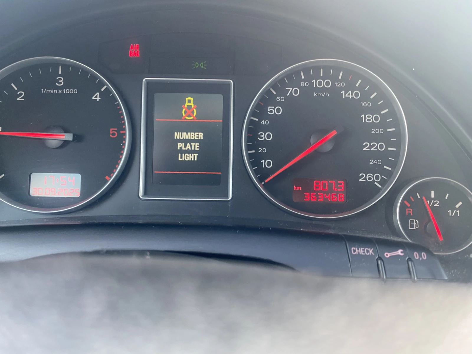 Audi A4  - изображение 4