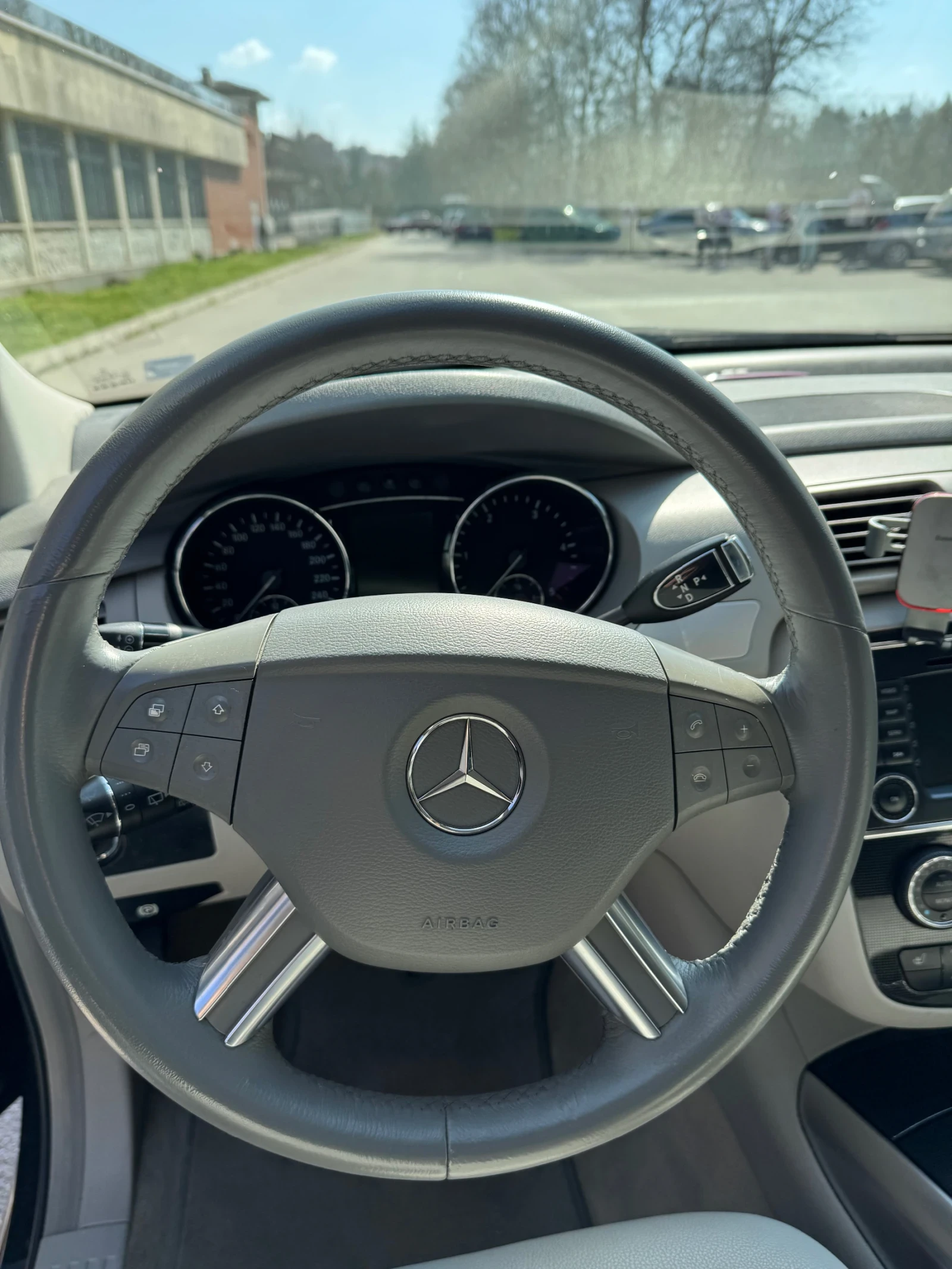 Mercedes-Benz R 280, снимка 6 - Автомобили и джипове - 53922873