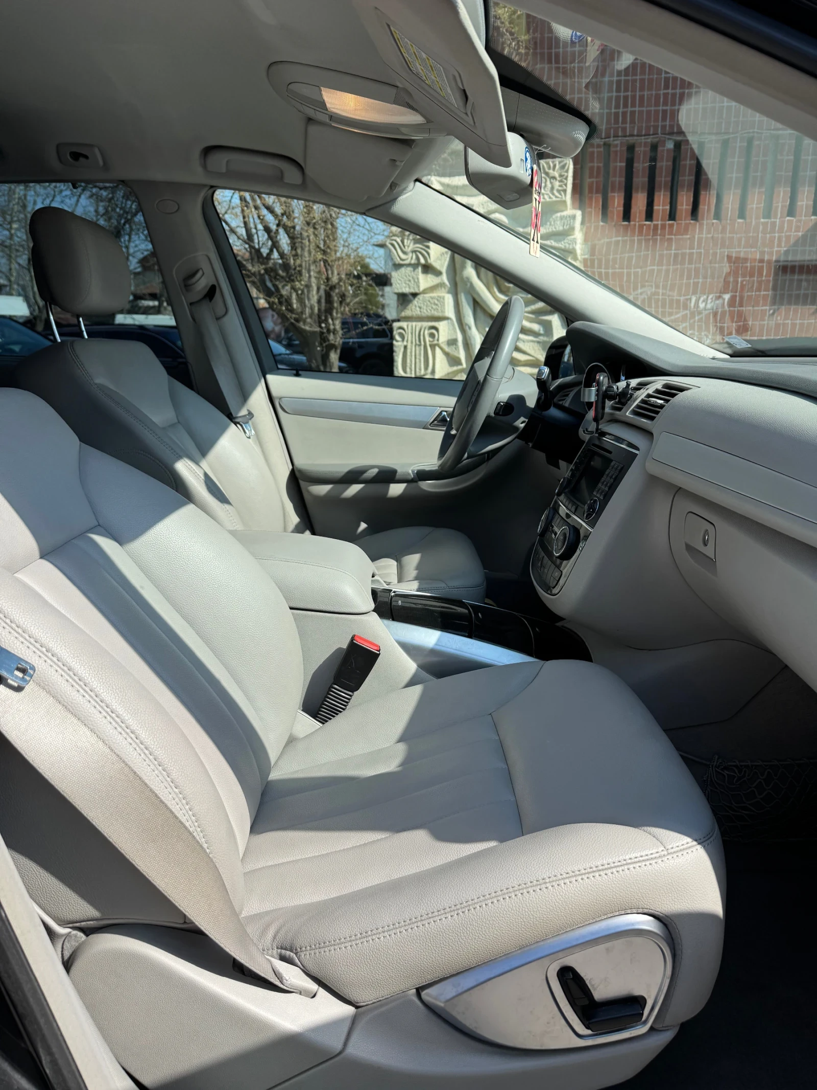 Mercedes-Benz R 280, снимка 8 - Автомобили и джипове - 53922873